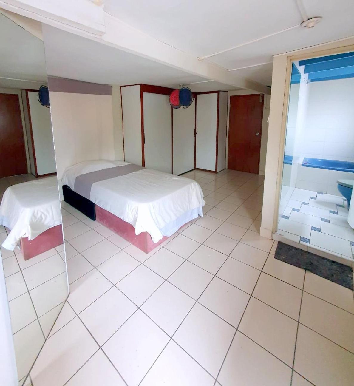 Hostel Colores Miraflores Лима Экстерьер фото